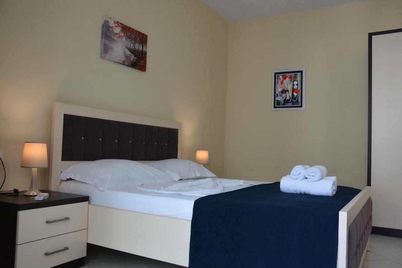 Cava Apartments Sarandë Eksteriør bilde